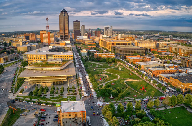 Des Moines skyline and city center where Selective offers Iowa Business Insurance.